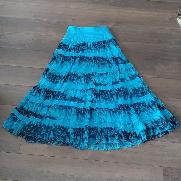 ๐ 2X HOST PICK ๐ Laundry by Shelli Segal Silk Full Boho Skirt - Picture 11 of 15